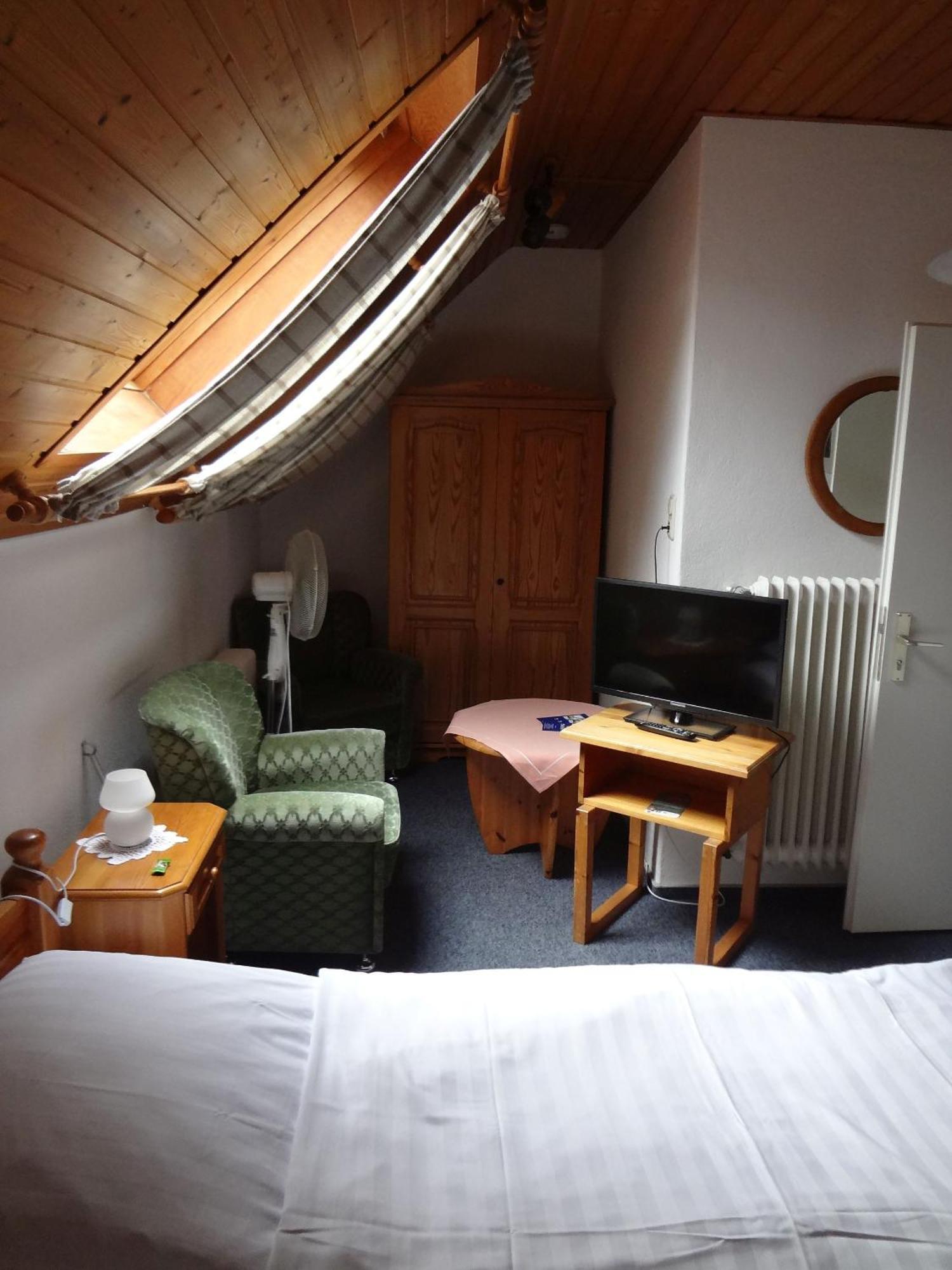 Hotel-Pension Stoeber Йевер Екстериор снимка