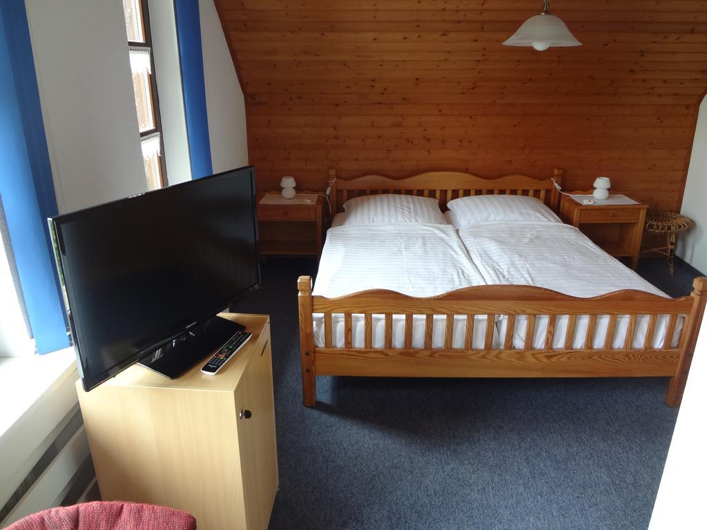 Hotel-Pension Stoeber Йевер Екстериор снимка